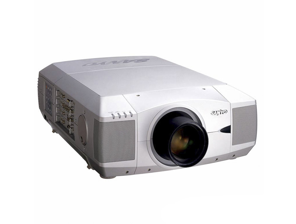 Аренда проектора Sanyo PLC-XF45