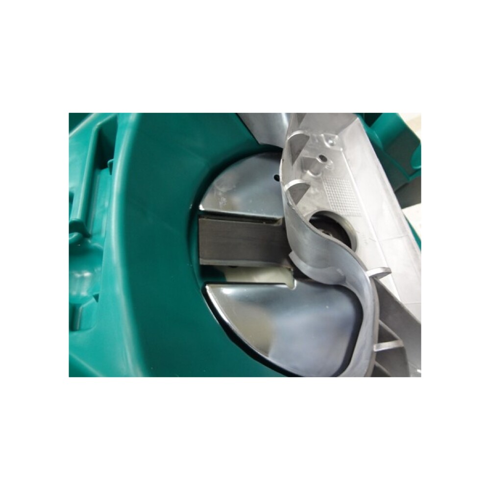 Аренда садового измельчителя мусора Bosch AXT 2000 RAPID 0.600.853.500