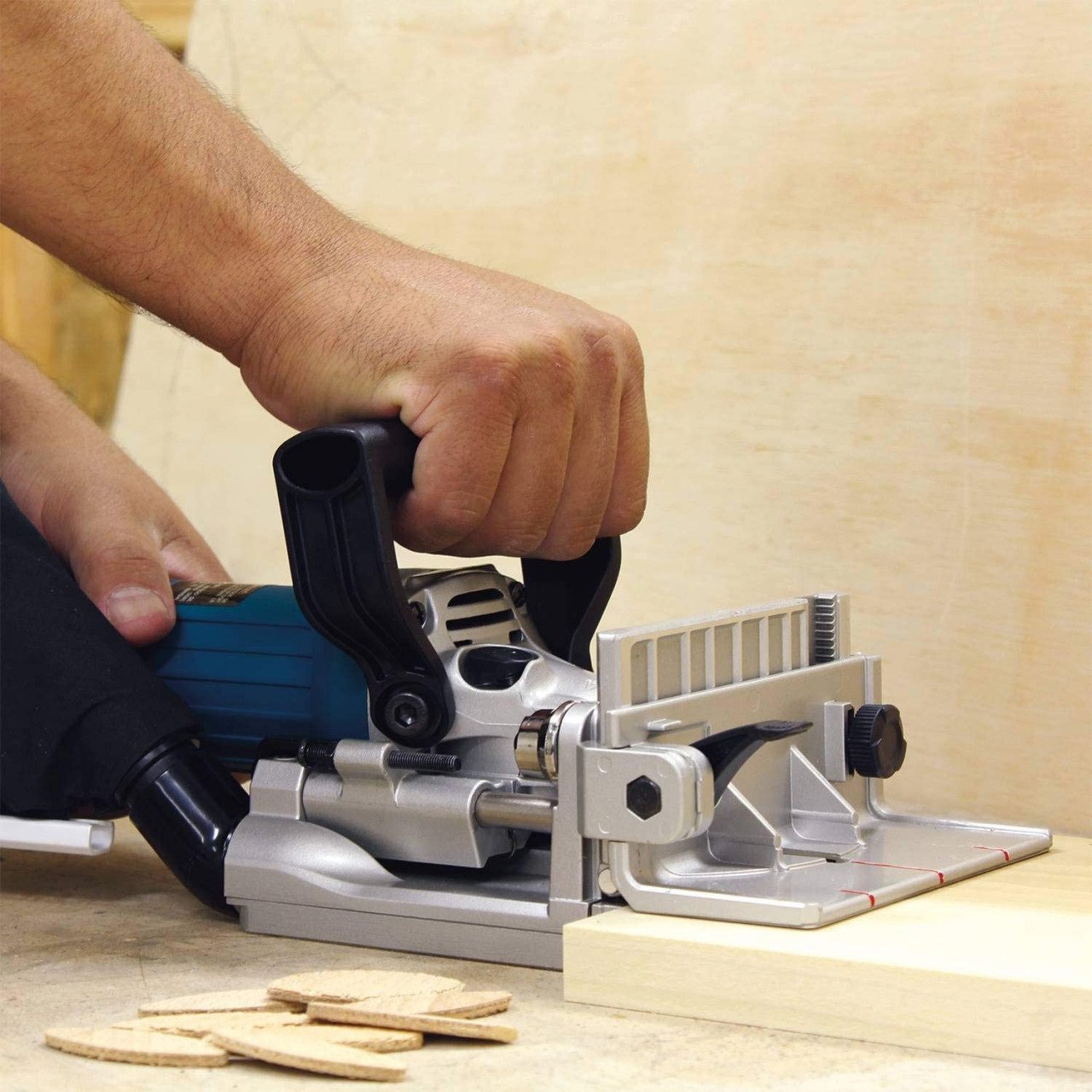 Аренда шпоночного фрезера Makita PJ7000
