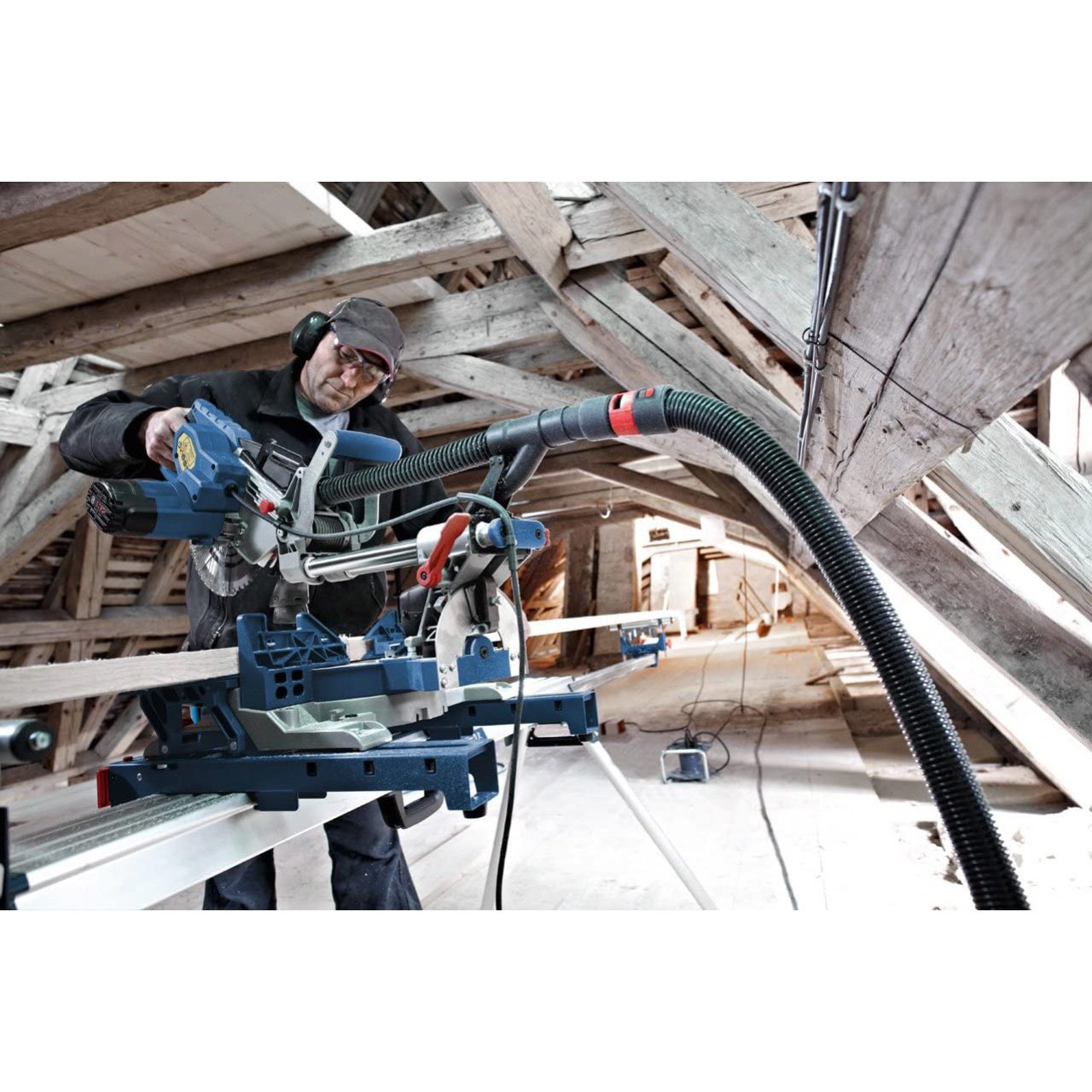 Аренда торцовочной пилы Bosch GCM 8 SJL Professional