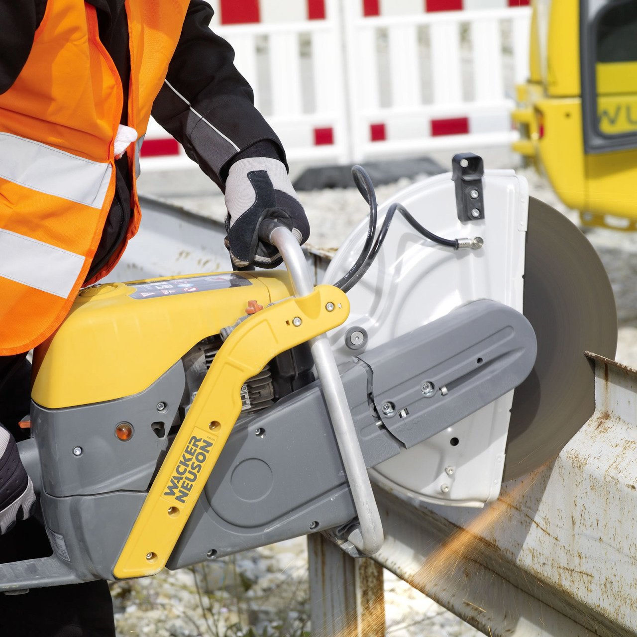 Аренда бензореза Wacker Neuson BTS 635s