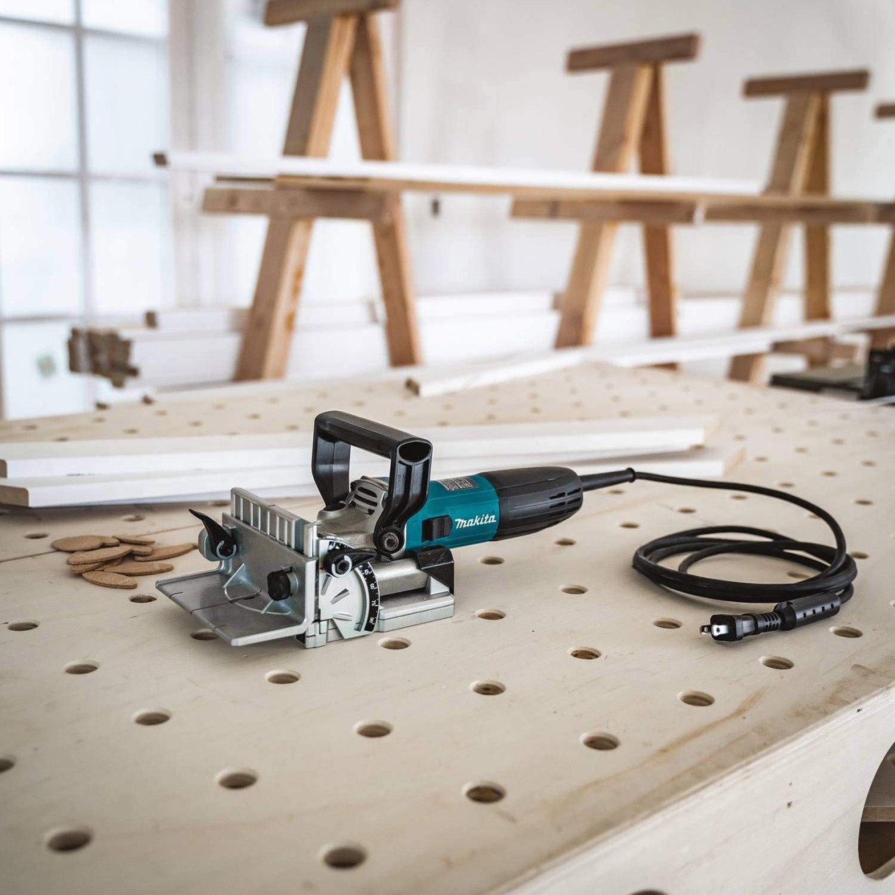 Аренда шпоночного фрезера Makita PJ7000
